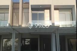 Rumah area Pantai Indah Kapuk 2, 2 KT, Dekat Universitas, Luas 60m² LB 110m² Rumah area Pantai Indah Kapuk 2, 2 KT, Dekat Universitas, Luas 60m² LB 110m²