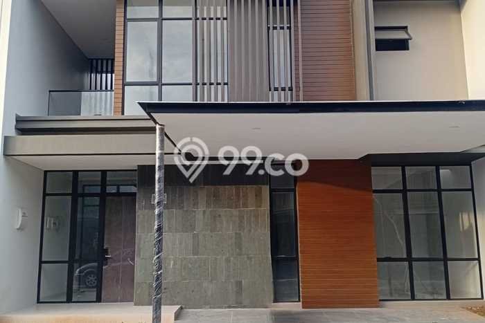 Rumah Elit Modern Tanpa Renovasi di Teluk Naga Tangerang Rumah Elit Modern Tanpa Renovasi di Teluk Naga Tangerang