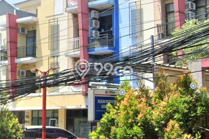 Untuk Dijual! Ruko di Cawang Jakarta Timur LT 40m2 / LB 300m2 Kawasan Strategis Untuk Dijual! Ruko di Cawang Jakarta Timur LT 40m2 / LB 300m2 Kawasan Strategis