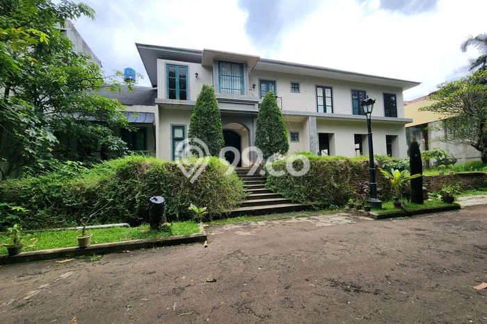 Dijual Rumah Mewah Megah Dengan View Eksklusif di Lebak Bulus, Jakarta Selatan Dijual Rumah Mewah Megah Dengan View Eksklusif di Lebak Bulus, Jakarta Selatan