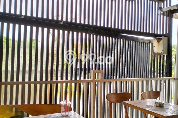Ruko untuk Disewa di Pusat Jakarta Barat Luas Bangunan 170m2 Ruko untuk Disewa di Pusat Jakarta Barat Luas Bangunan 170m2