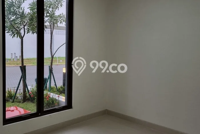 Lokasi strategis! Rumah siap pakai disewakan di Curug LB 180m2 Lokasi strategis! Rumah siap pakai disewakan di Curug LB 180m2