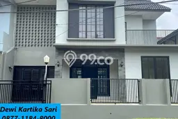 Hunian Elit LB 250m2 Siap Huni Desain Elegan di Sektor 5 - Bintaro, Tangerang Selatan Hunian Elit LB 250m2 Siap Huni Desain Elegan di Sektor 5 - Bintaro, Tangerang Selatan