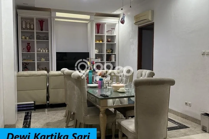 Ready to Use! Luxury House LT 206m2 Desain Modern di Sektor 9-Bintaro Ready to Use! Luxury House LT 206m2 Desain Modern di Sektor 9-Bintaro