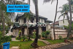 Rumah Elit LB 238m2 Siap Huni Desain Elegan di Sektor 9-Bintaro, Tangerang Selatan Rumah Elit LB 238m2 Siap Huni Desain Elegan di Sektor 9-Bintaro, Tangerang Selatan