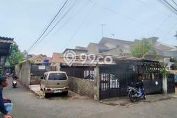 Hunian Mewah Dijual LT 326m2 di Kebayoran Lama, Jakarta Selatan Hunian Mewah Dijual LT 326m2 di Kebayoran Lama, Jakarta Selatan