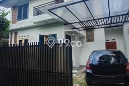 Rumah di Sinabung, Siap Huni, LT 154m² Rumah di Sinabung, Siap Huni, LT 154m²