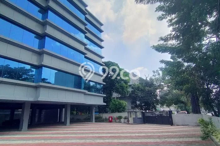 Unit Kantor Disewakan di Pondok Pinang di Area Ramai & Strategis Unit Kantor Disewakan di Pondok Pinang di Area Ramai & Strategis