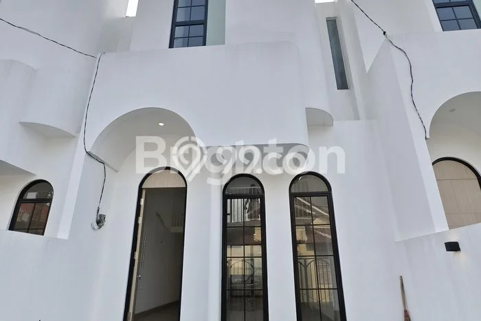 Dijual Rumah Strategis Bagus Punya 3 KT di Citra Garden Jakarta Barat SHM Dijual Rumah Strategis Bagus Punya 3 KT di Citra Garden Jakarta Barat SHM