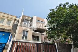Dijual Rumah Luas Elegan Dengan View Cantik di Pantai Indah Kapuk, Jakarta Utara Dijual Rumah Luas Elegan Dengan View Cantik di Pantai Indah Kapuk, Jakarta Utara