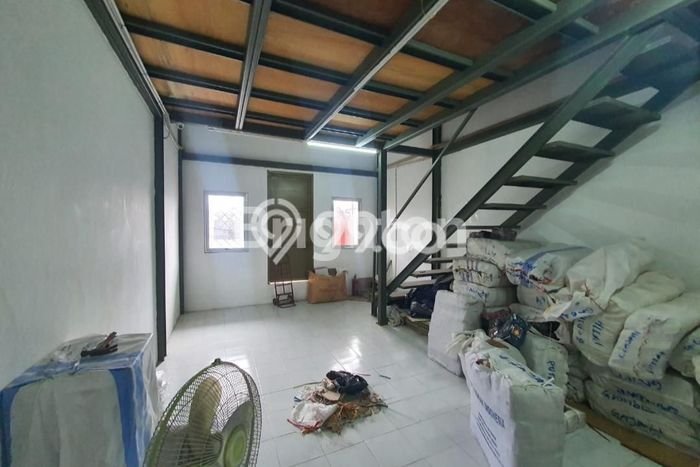 Dijual Ruko di Tanah Abang Jakarta Pusat LT 63m2 / LB 202m2 Dijual Ruko di Tanah Abang Jakarta Pusat LT 63m2 / LB 202m2