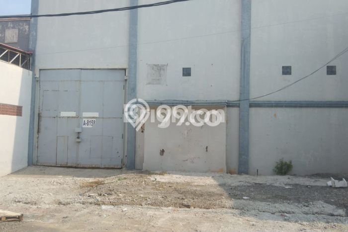 PRIME LOCATION! Gudang Kawasan Dadap, Luas 360m², Kawasan Komersial, Lokasi Premium PRIME LOCATION! Gudang Kawasan Dadap, Luas 360m², Kawasan Komersial, Lokasi Premium