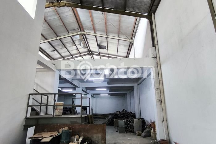 Gudang disewakan lokasi strategis Cakung Jakarta Timur 612m2 Gudang disewakan lokasi strategis Cakung Jakarta Timur 612m2