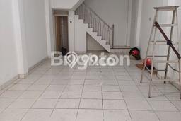 For Rent Ruko Strategis Kawasan Jelambar, Luas 100m², Area Bisnis For Rent Ruko Strategis Kawasan Jelambar, Luas 100m², Area Bisnis
