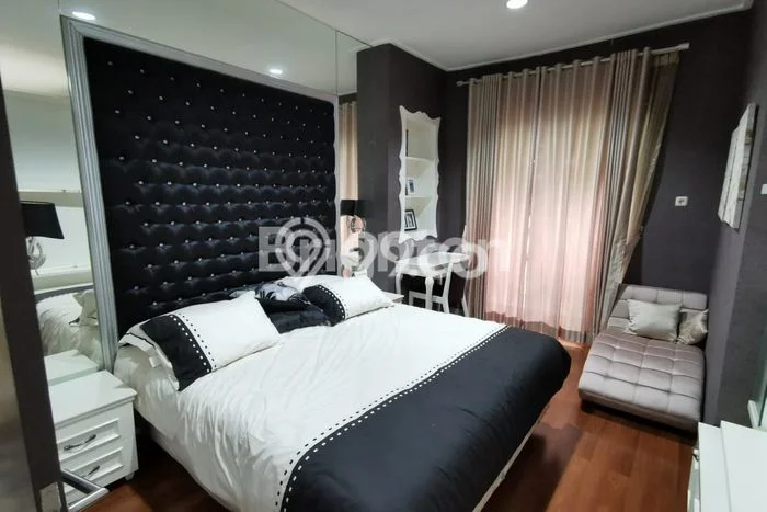 Hunian Elit LB 250m2 Siap Pakai Desain Elegan di Angke, Jakarta Barat Hunian Elit LB 250m2 Siap Pakai Desain Elegan di Angke, Jakarta Barat