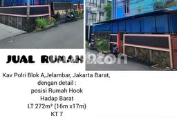 Ready to Use! Premium House LT 272m2 Desain Elegan di Jelambar Ready to Use! Premium House LT 272m2 Desain Elegan di Jelambar