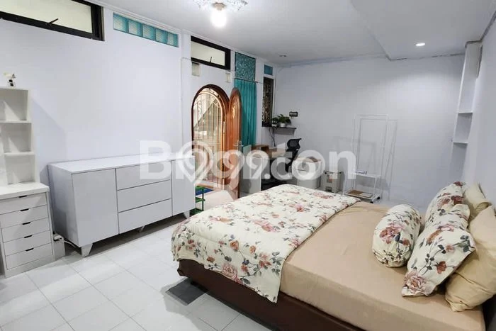 Rumah Elit Modern Tanpa Renovasi di Petojo Jakarta Pusat Rumah Elit Modern Tanpa Renovasi di Petojo Jakarta Pusat