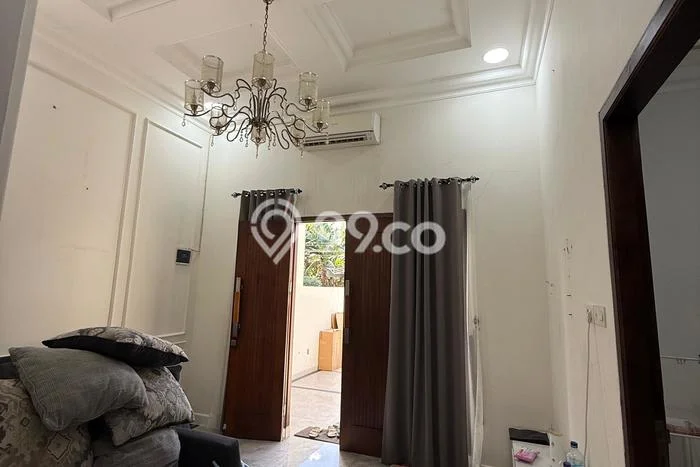 Rumah Modern Cantik 4 Kamar Siap Huni di Kedamaian Rumah Modern Cantik 4 Kamar Siap Huni di Kedamaian