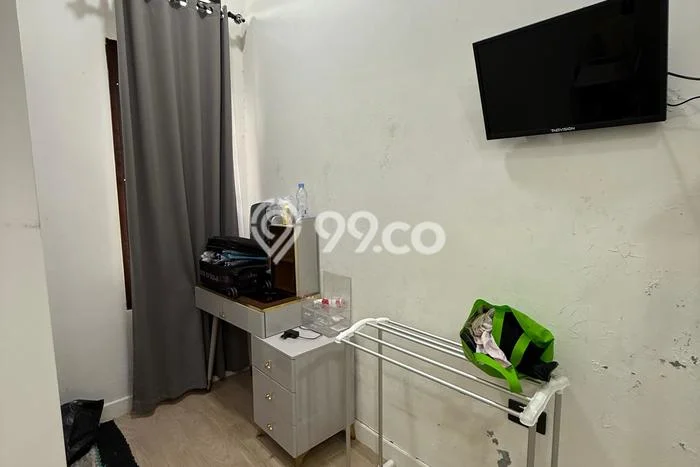 Rumah Modern Cantik 4 Kamar Siap Huni di Kedamaian Rumah Modern Cantik 4 Kamar Siap Huni di Kedamaian