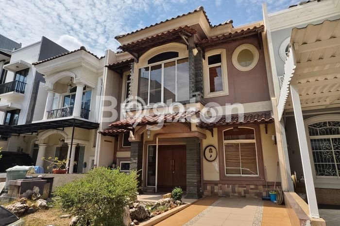 Rumah Mewah LB 180m2 Siap Huni Desain Elegan di Pantai Indah Kapuk, Jakarta Utara Rumah Mewah LB 180m2 Siap Huni Desain Elegan di Pantai Indah Kapuk, Jakarta Utara