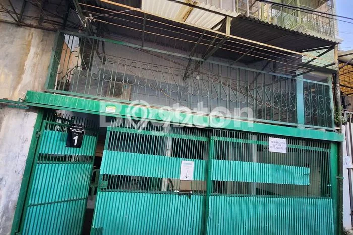 Rumah Elit Modern Tanpa Renovasi di Petojo Jakarta Pusat Rumah Elit Modern Tanpa Renovasi di Petojo Jakarta Pusat