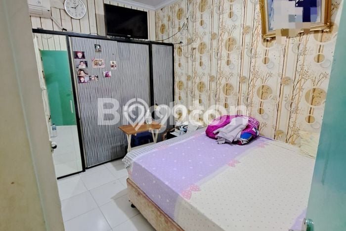 For Sale Rumah 2 Kamar Lokasi Ideal Nyaman dan Strategis di Cipondoh For Sale Rumah 2 Kamar Lokasi Ideal Nyaman dan Strategis di Cipondoh