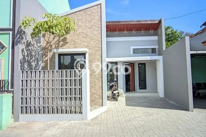 Dijual Cepat Rumah Bagus Siap Huni LB 75m2 di Gamping, Sleman Dijual Cepat Rumah Bagus Siap Huni LB 75m2 di Gamping, Sleman