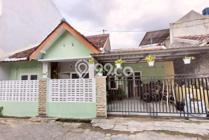 Rumah Minimalis Dijual Lokasi Umbulharjo 3 Kamar dengan Luas Tanah 72m2 Rumah Minimalis Dijual Lokasi Umbulharjo 3 Kamar dengan Luas Tanah 72m2