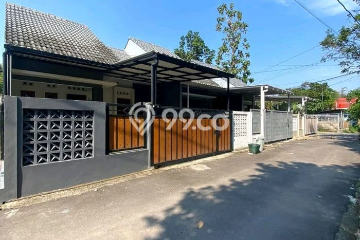 Jual Rumah Bagus Siap Huni LB 74m2 di Ngaglik, Sleman Jual Rumah Bagus Siap Huni LB 74m2 di Ngaglik, Sleman