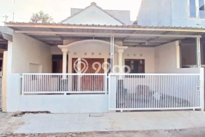 Rumah Modern Cantik 3 KT Bisa Langsung Pindah di Kalasan Rumah Modern Cantik 3 KT Bisa Langsung Pindah di Kalasan