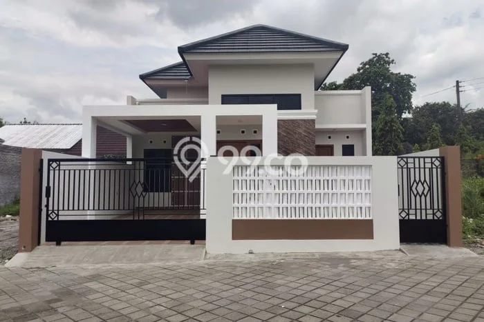 Rumah Modern 3 KT di Sleman Yogyakarta Unfurnished Rumah Modern 3 KT di Sleman Yogyakarta Unfurnished