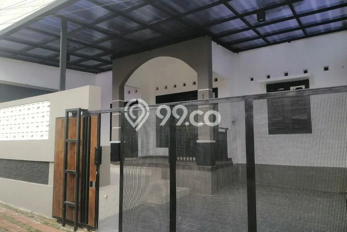 Rumah Modern Cantik 4 Kamar Bisa Langsung Pindah di Ngaglik Rumah Modern Cantik 4 Kamar Bisa Langsung Pindah di Ngaglik
