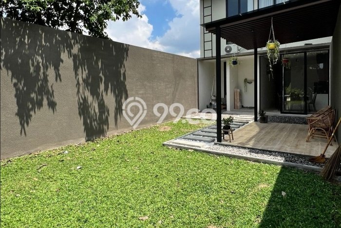 Rumah Luas Asri 4 KT Siap Pakai di Sleman Yogyakarta Rumah Luas Asri 4 KT Siap Pakai di Sleman Yogyakarta