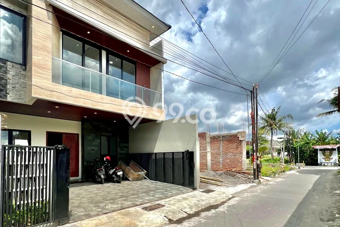 Dijual Rumah Strategis Bagus Punya 4 KT di Ngaglik Sleman SHM Dijual Rumah Strategis Bagus Punya 4 KT di Ngaglik Sleman SHM
