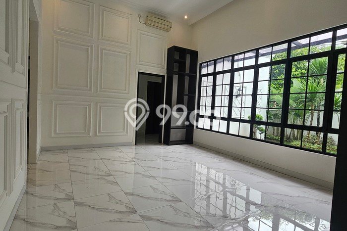 Siap Huni Hunian Elit 4 Kamar di Cilandak Dekat ke Mana Pun Siap Huni Hunian Elit 4 Kamar di Cilandak Dekat ke Mana Pun