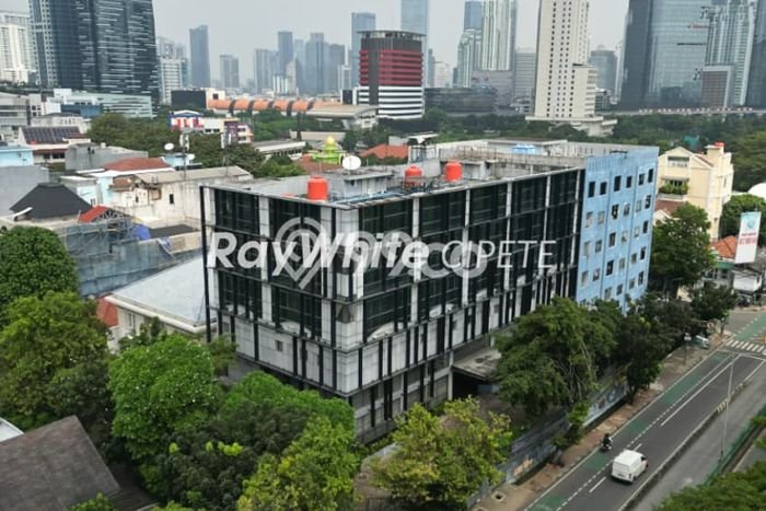 INVESTASI MENGUNTUNGKAN! Hotel di , Luas 2252m2m², Potensi Sewa Tinggi INVESTASI MENGUNTUNGKAN! Hotel di , Luas 2252m2m², Potensi Sewa Tinggi