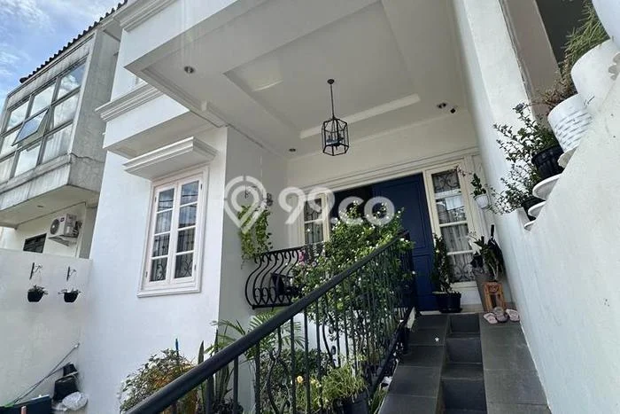 Rumah Luxury Modern Siap Huni di Ragunan Jakarta Selatan Rumah Luxury Modern Siap Huni di Ragunan Jakarta Selatan