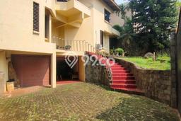 Rumah Luxury Modern Siap Huni di Simprug Jakarta Selatan Rumah Luxury Modern Siap Huni di Simprug Jakarta Selatan