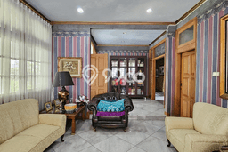 Jual Rumah Mewah Megah Dengan View Eksklusif di Lebak Bulus, Jakarta Selatan Jual Rumah Mewah Megah Dengan View Eksklusif di Lebak Bulus, Jakarta Selatan