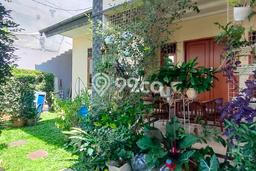 Rumah Mewah LB 160m2 Siap Huni Desain Elegan di Bintaro, Jakarta Selatan Rumah Mewah LB 160m2 Siap Huni Desain Elegan di Bintaro, Jakarta Selatan