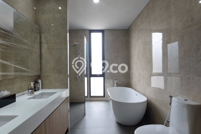 Rumah Luxury Modern Tanpa Renovasi di BSD City Tangerang Rumah Luxury Modern Tanpa Renovasi di BSD City Tangerang