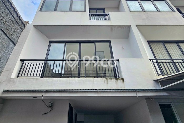 Rumah Minimalis 3 KT di Fatmawati Jakarta Selatan Unfurnished Rumah Minimalis 3 KT di Fatmawati Jakarta Selatan Unfurnished