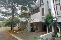 Rumah Elit Modern Siap Huni di Lebak Bulus Jakarta Selatan Rumah Elit Modern Siap Huni di Lebak Bulus Jakarta Selatan