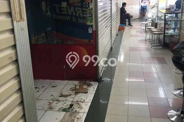 Komersial Dijual di Jakarta Selatan LT 4m2 & LB 4m2 Lokasi Terbaik! Komersial Dijual di Jakarta Selatan LT 4m2 & LB 4m2 Lokasi Terbaik!
