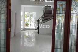 Dijual Rumah Luas Elegan Dengan View Cantik di Cikini, Jakarta Pusat Dijual Rumah Luas Elegan Dengan View Cantik di Cikini, Jakarta Pusat