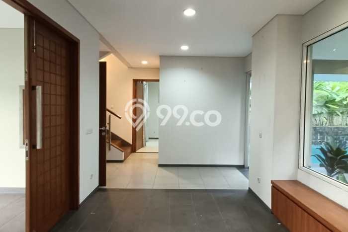 Hunian Ideal dengan LT 270m2 & LB 400m2 Dikontrakkan di Kuningan Hunian Ideal dengan LT 270m2 & LB 400m2 Dikontrakkan di Kuningan