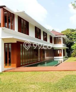 Rumah di Kebayoran Baru, Lingkungan Asri, 6 KT Rumah di Kebayoran Baru, Lingkungan Asri, 6 KT