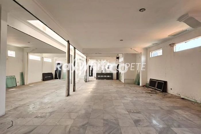 Ruko Bagus Dijual LB 1850m2 Lokasi Strategis Jakarta Pusat Area Cocok untuk Bisnis Ruko Bagus Dijual LB 1850m2 Lokasi Strategis Jakarta Pusat Area Cocok untuk Bisnis