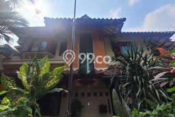 Siap Huni Rumah Mewah 5 Kamar di Kebayoran Baru Dekat ke Mana Pun Siap Huni Rumah Mewah 5 Kamar di Kebayoran Baru Dekat ke Mana Pun