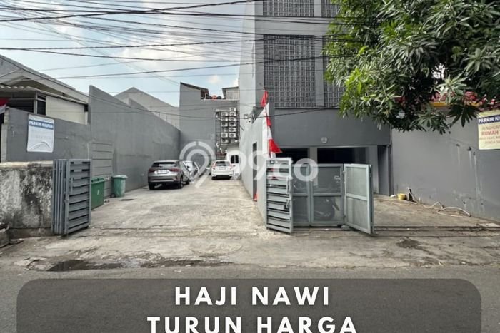 Kost Dijual di Gandaria dengan 32 KT dan Luas 750m2 Kost Dijual di Gandaria dengan 32 KT dan Luas 750m2